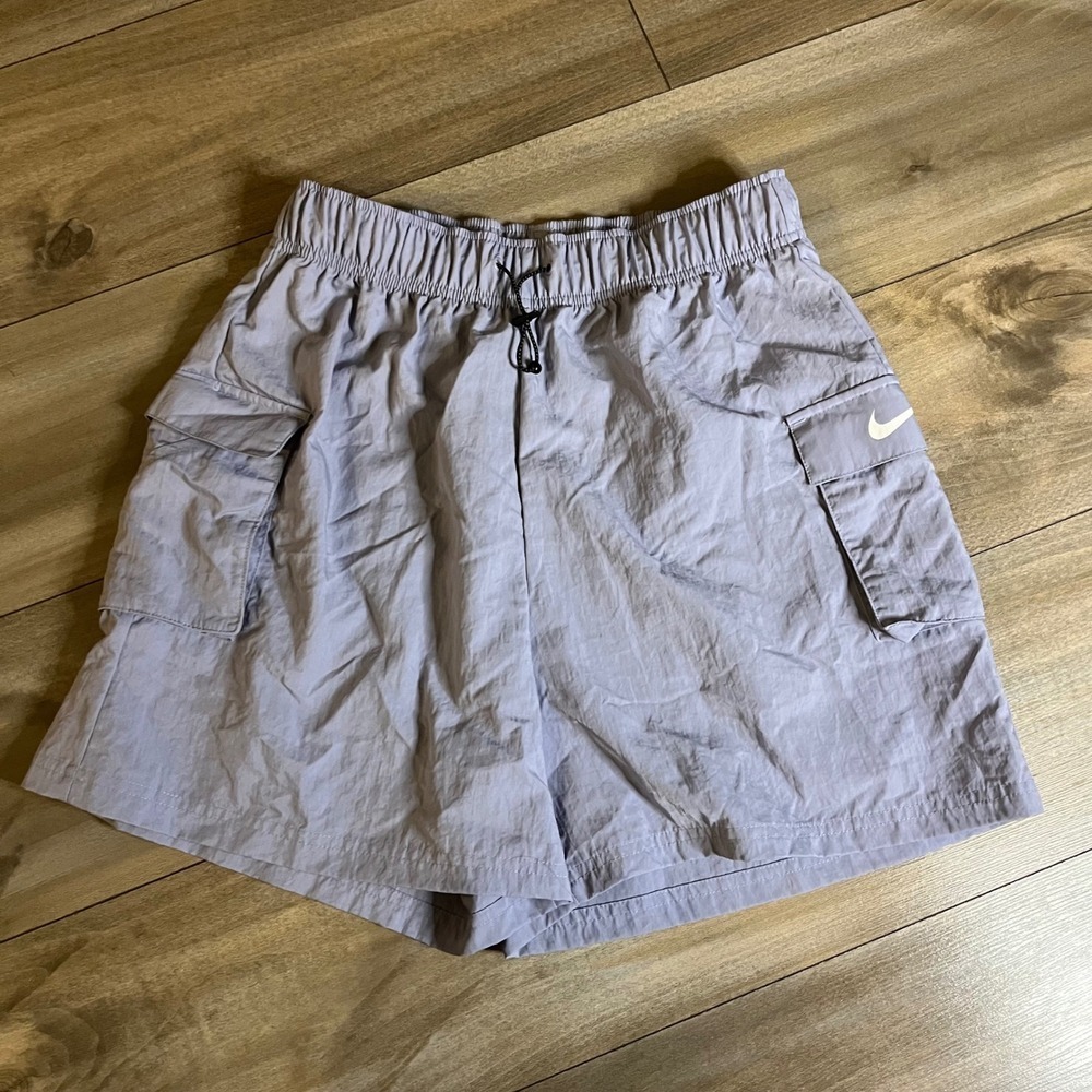 Nike Men's Athletic Cargo Shorts Lilac Purple‎ Drawstring Waist Size M Bin